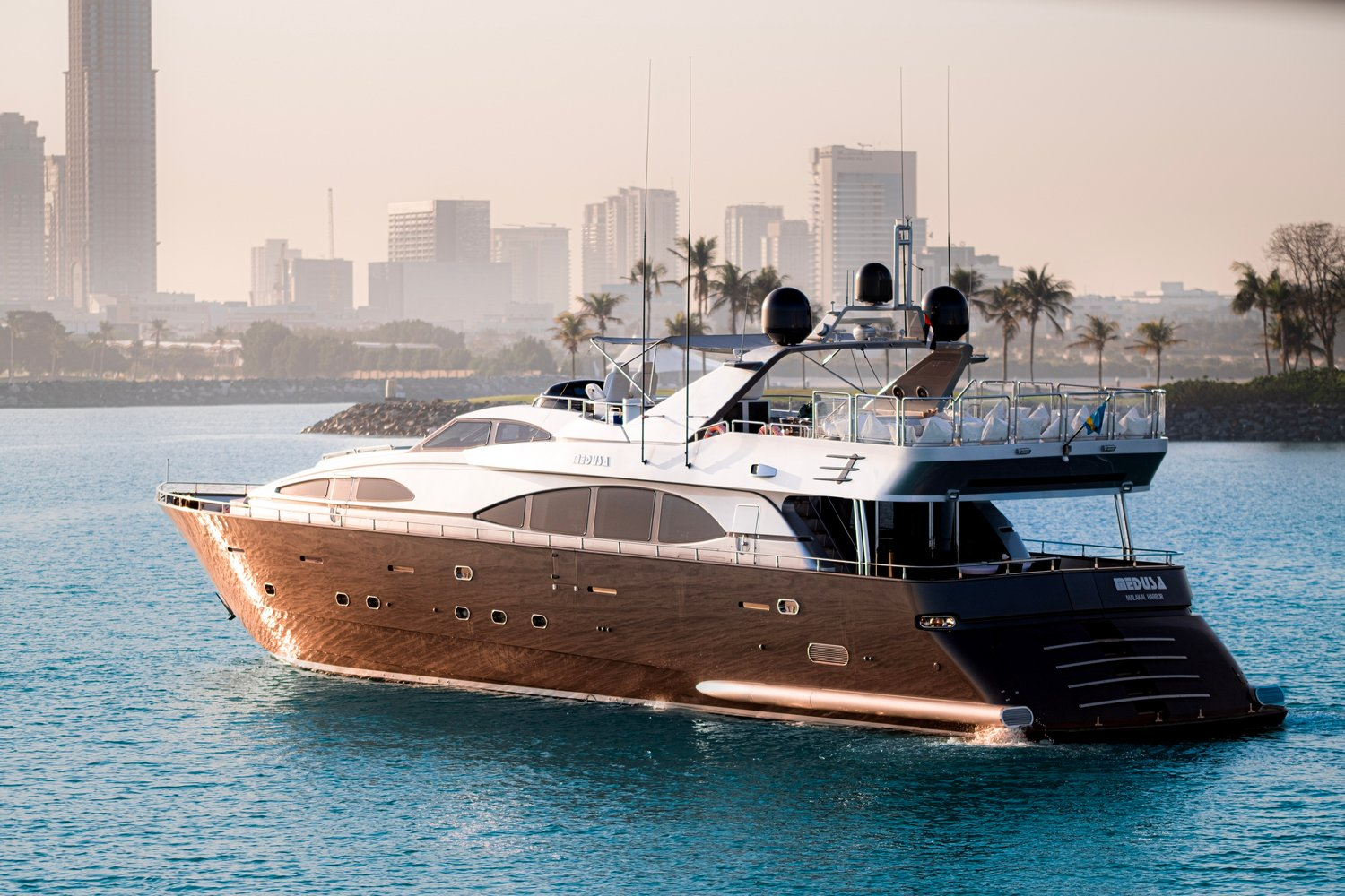 Yacht Rental Options For First-Timers